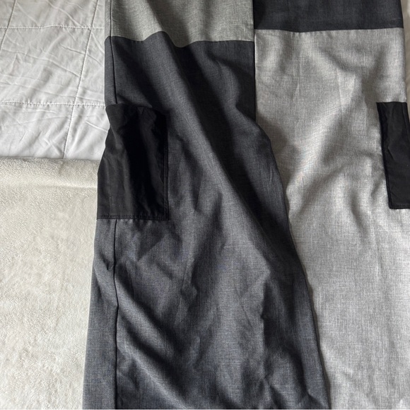 Leng Chin Extended Unisex Vest - Picture 2 of 6